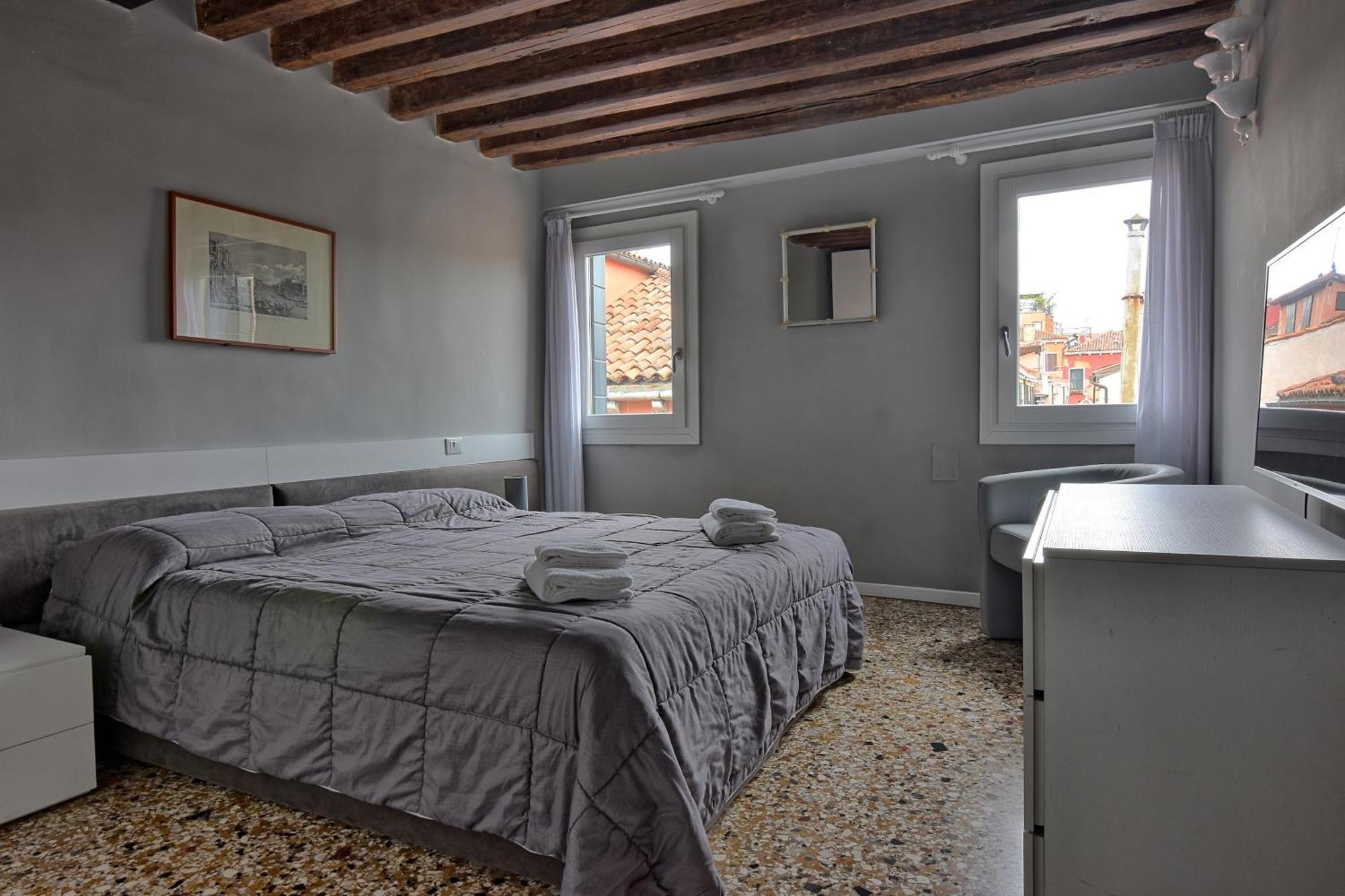 Da Bruno Homes Venise